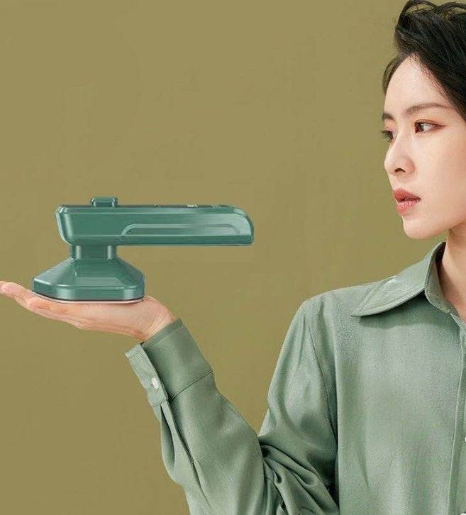 Handheld Folding Hanging Ironing Machine 1500W Household Portable Steam Iron Wet and Dry Dual-use Ironing Machine,15S Heat Up (Blue)